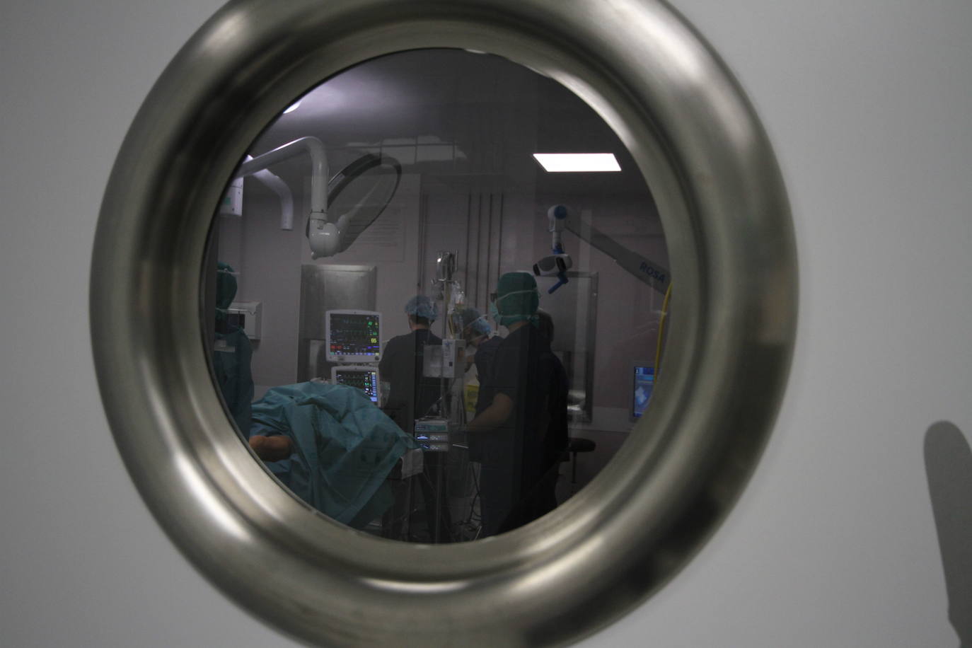 Condenan al SCS por la muerte de un jubilado al que dejaron un paño quirúrgico en el abdomen