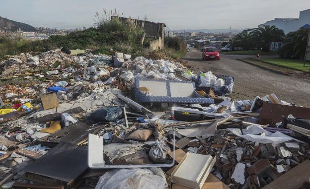 Camargo incrementa su lucha contra los vertidos ilegales