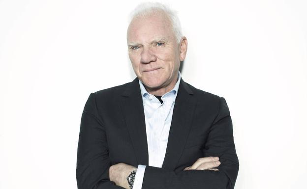 Malcolm McDowell: «Kubrick se quedó corto con la violencia en 'La naranja mecánica'»