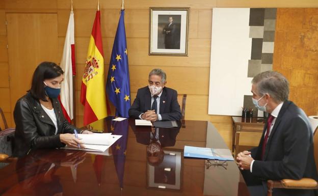 Igual reclama «más atención» para Santander y Revilla replica que solo le pide «obrucas»