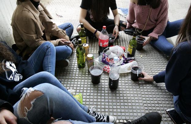 Los cántabros están entre los mayores consumidores de alcohol y tabaco