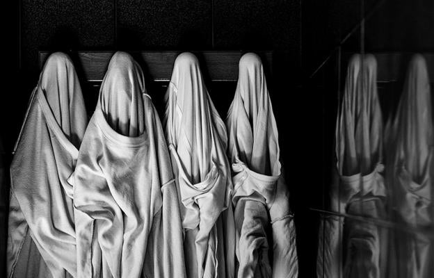 La mirada de Pablo Hojas se suma al cuerpo atrincherado de La Caverna de la Luz