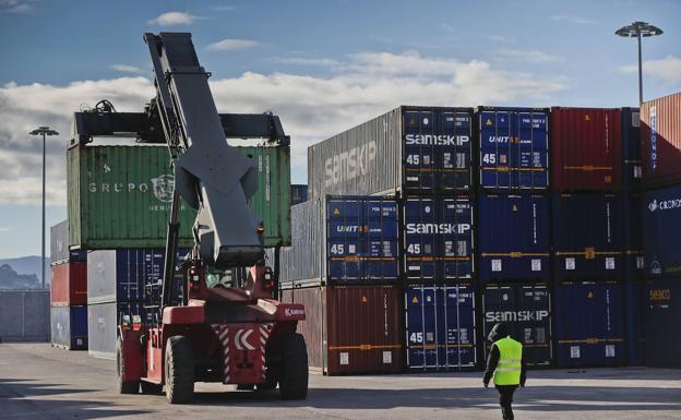 Crisis de suministros y más costes de producción, la tormenta perfecta que ya pagan los cántabros