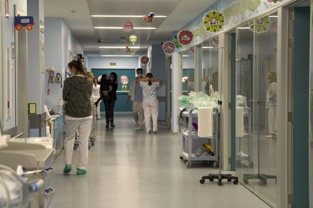 La alta demanda que soporta Pediatría de Valdecilla acelera el plan de invierno