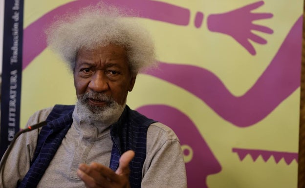 Wole Soyinka: «Trump es un asesino de masas y debería estar en cárcel»