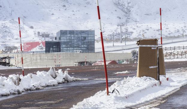 Alto Campoo habilita 200 plazas de pago para los que quieran reservar aparcamiento