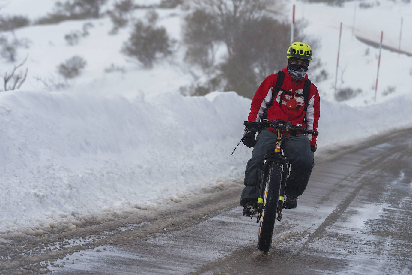 Nevada en Alto Campoo en la víspera de su apertura