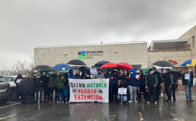 La plantilla de los centros de interpretación protesta ante la Red de Desarrollo Rural al verse «abandonada»