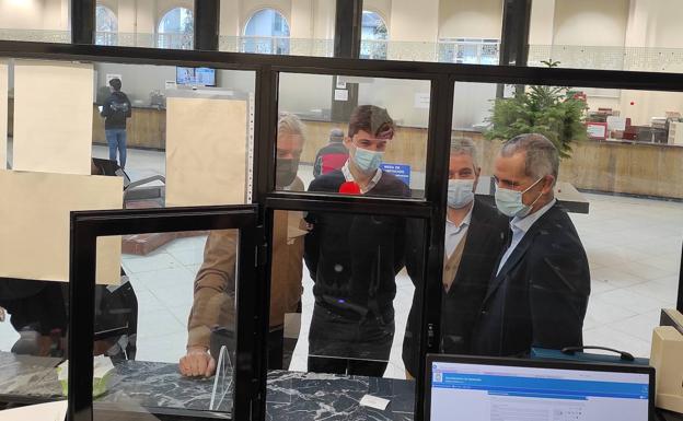 Ceruti se vuelve a aliar con la oposición para tratar de forzar la comisión de investigación de las basuras