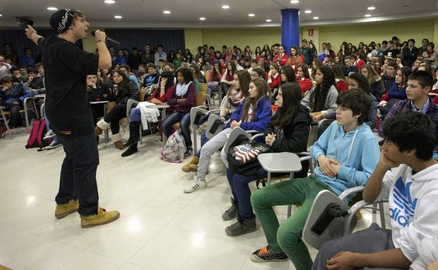 Estudiantes de Camargo celebrarán el viernes el aniversario de la Constitución Española