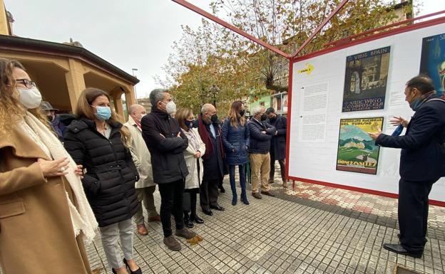 Laredo acerca el Camino de Santiago con la muestra itinerante 'Carteles para un camino'