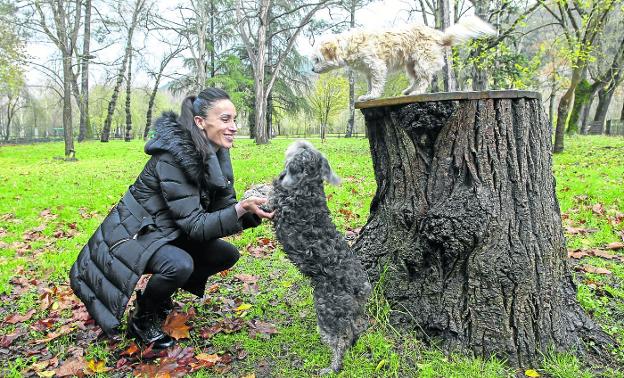 Iris Fuentes-Pila: «Los perros son niños eternos»