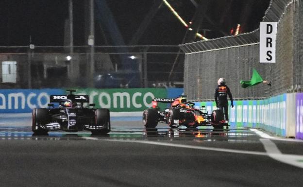 El exceso de ganas de Verstappen le cuesta la pole... y quizás el Mundial