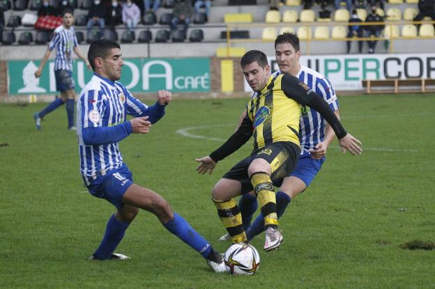 El Cayón sigue abonado al empate