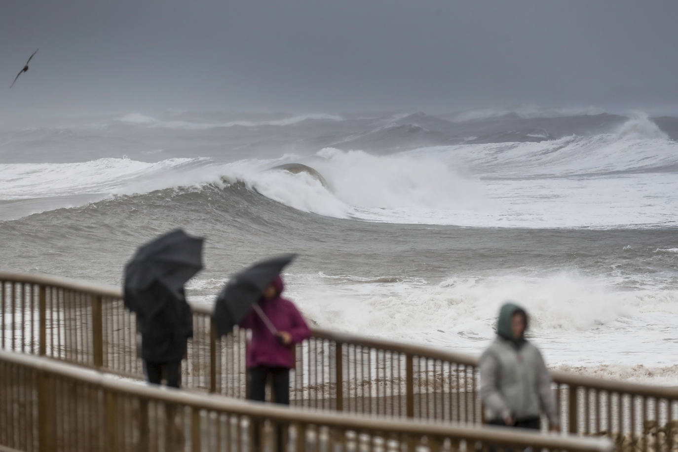 Lluvia, nieve y viento para despedir el puente en Cantabria