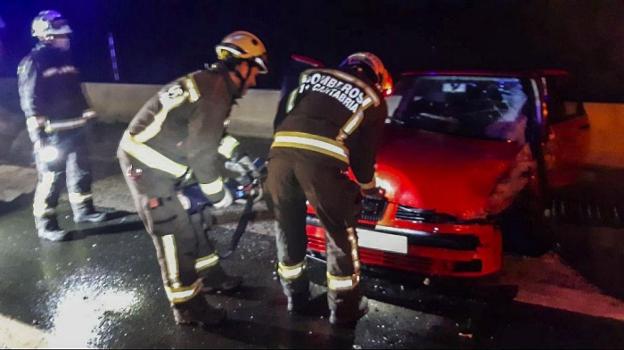 Tráfico atribuye a un despiste del conductor el accidente de la A-67 en sentido contrario