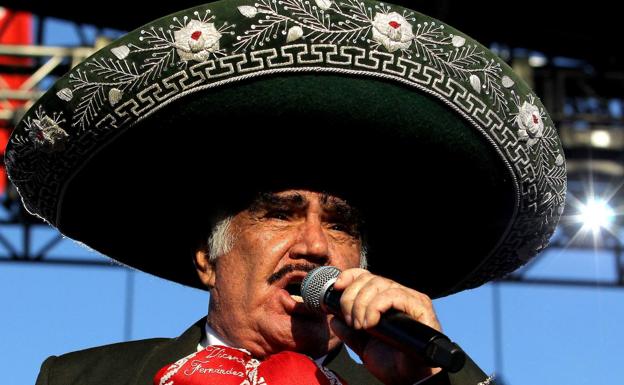 Muere Vicente Fernández, mito de las rancheras mexicanas