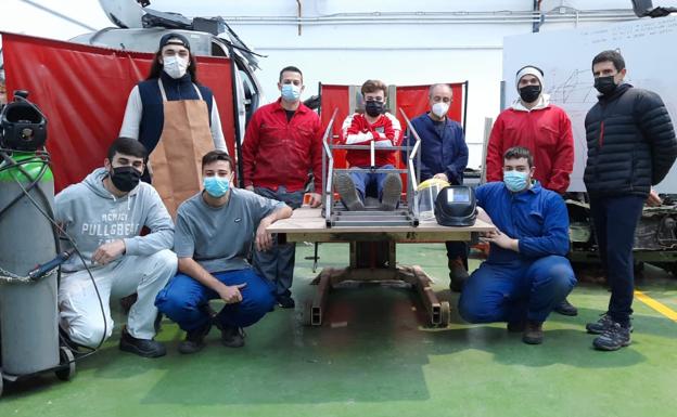 Alumnos del I.E.S Fuente Fresnedo diseñan un coche eléctrico para el concurso nacional Euskelec