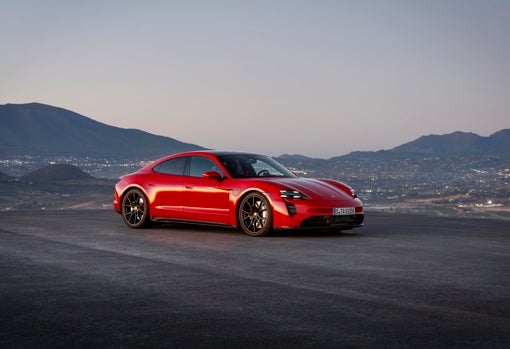 Porsche Taycan GTS y GTS Sport Turismo: gran nivel de autonomía y versatilidad