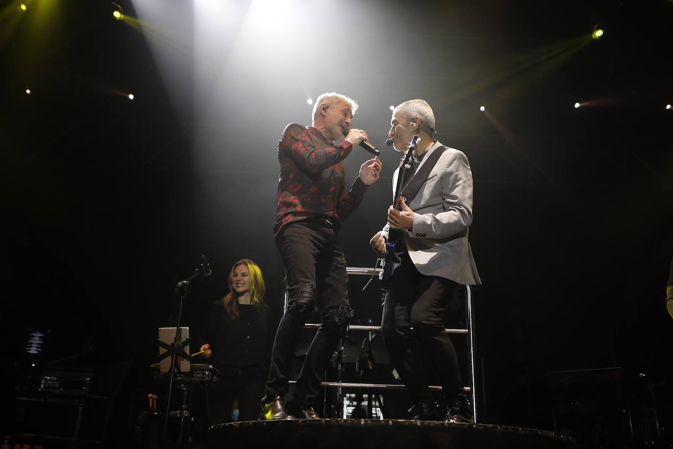 Sergio Dalma celebra sus 30 años de carrera con el público cántabro