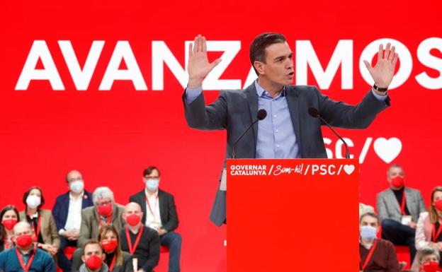 Sánchez sortea el debate sobre la escuela catalana y pide «sentido común»