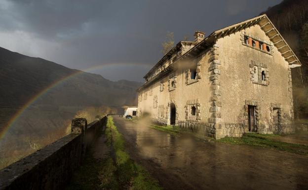 Vega de Pas da luz verde a los proyectos del Gobierno para La Engaña