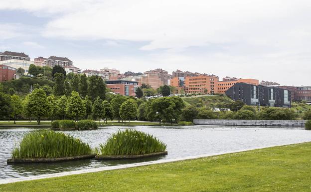 La UC concede su Medalla de Plata a los profesores Fernando Cañizal y José Manuel Osoro