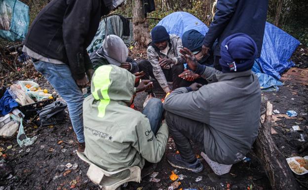 Una ONG denuncia a Francia y Reino Unido por la muerte de 27 inmigrantes