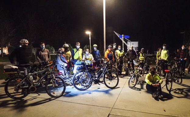 'Bicicletada navideña' en Santander