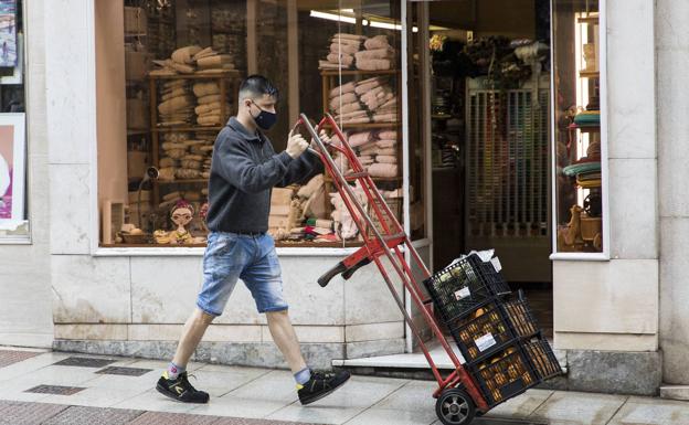 Revilla avanza que Cantabria ha cerrado el año recuperando el nivel de ocupación anterior a la pandemia