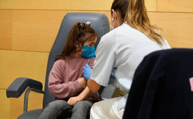 Cantabria se sitúa a la cabeza en población infantil vacunada contra el covid con un 43%