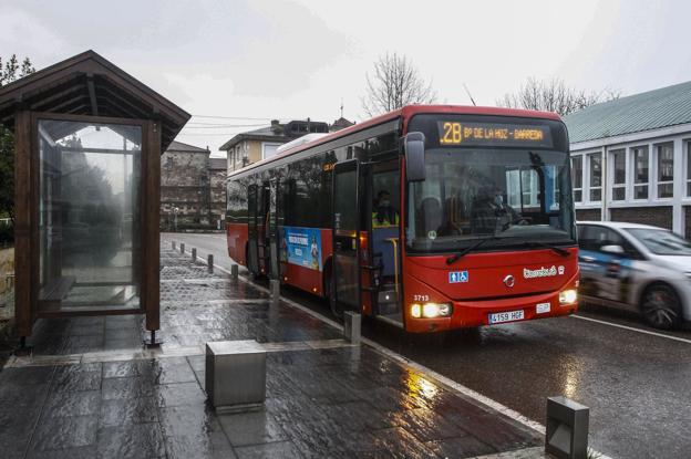 El Torrebús arrastra un déficit anual de 1,4 millones después de una década en servicio