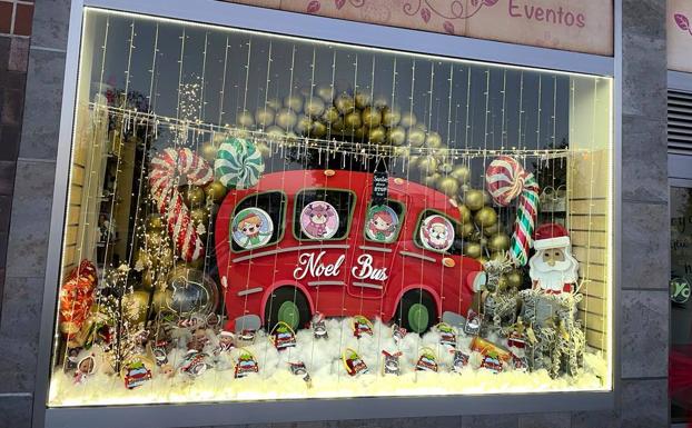 Yolanda Celis Detalles gana por segundo año el Concurso de Escaparates de Santander