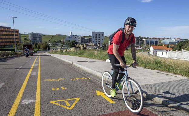 El Gobierno expropia 97 terrenos para el carril bici entre el Pctcan y Bezana