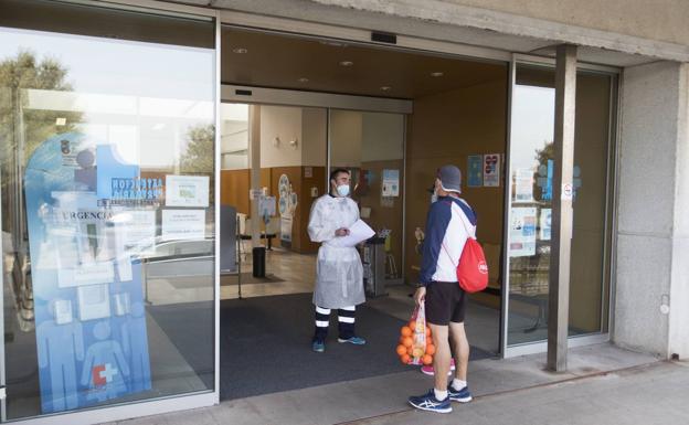 Sanidad amplía hasta el 31 de enero el bloqueo de las citas no urgentes en los centros de salud