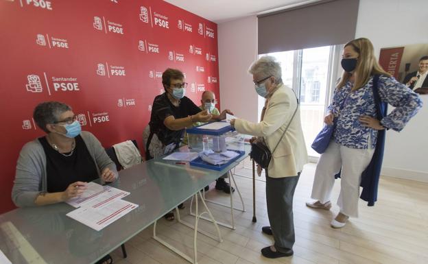 El PSOE inicia la semana que viene la renovación de sus 65 agrupaciones municipales