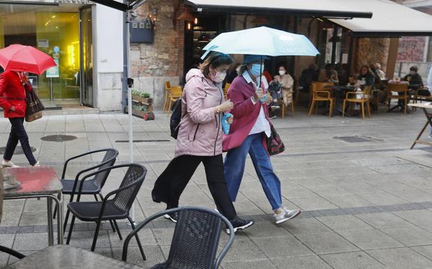 Descienden los contagios en Cantabria, que registra un nuevo fallecido por covid