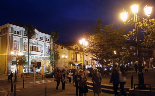 Industria renovará el alumbrado de varias calles de Suances para hacerlo más eficiente