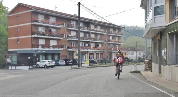 Arenas inicia 2022 adjudicando dos obras que potenciarán el uso de la bicicleta