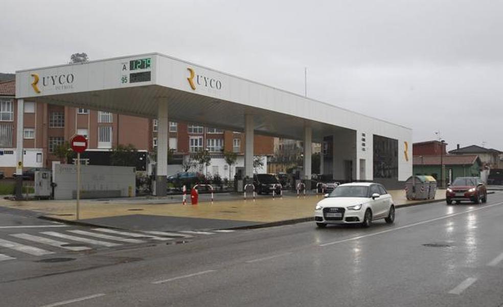 La nueva gasolinera de Barreda dice que la competencia quiere eliminarla
