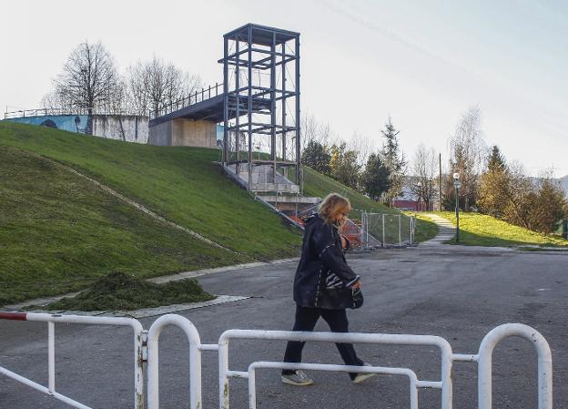 Las obras del ascensor de Nueva Ciudad tendrán un sobrecoste de 87.000 euros