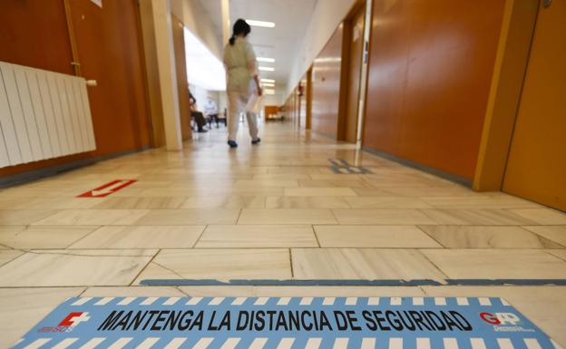 UGT planteará movilizaciones ante «la gestión catastrófica» de la sanidad pública en Cantabria