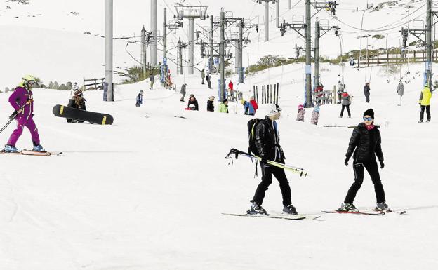 Alto Campoo recupera las competiciones deportivas con siete citas hasta abril