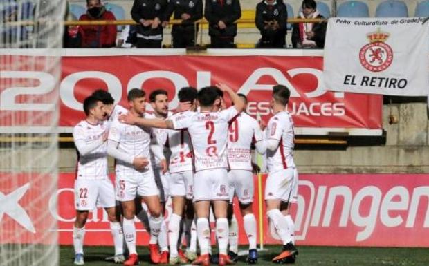 La Cultural Leonesa pide aplazar el partido del sábado por cuatro positivos