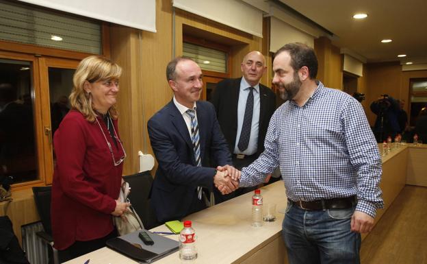 Oyarbide convocará primarias para buscar candidato del PSOE a la Alcaldía de Torrelavega