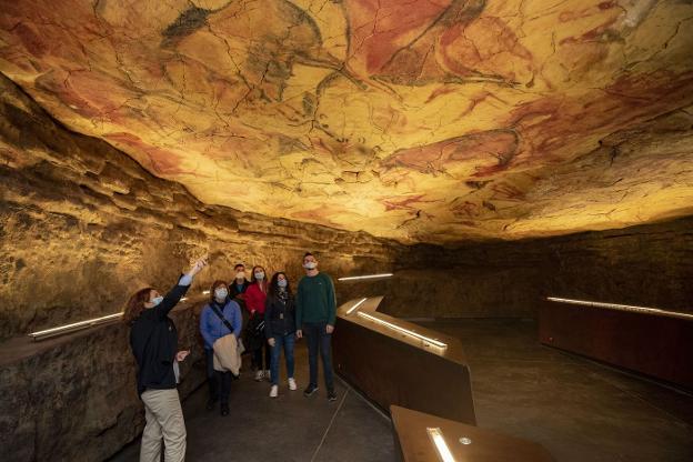 Altamira descarta afrontar la modificación del actual régimen de visitas a la cueva