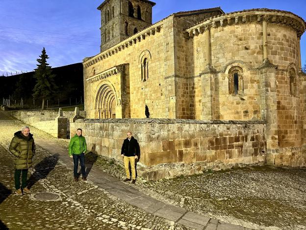 Campoo de Enmedio renueva la iluminación exterior de la Colegiata de Cervatos