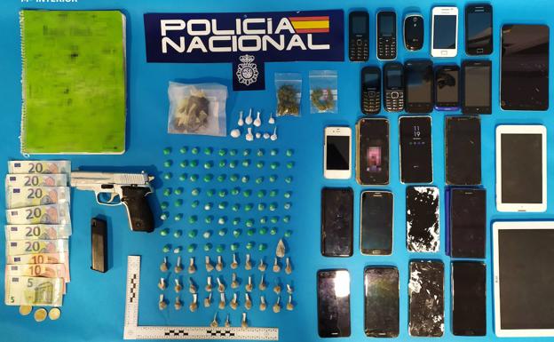 Detenidos tres hombres por venta de cocaína y heroína en Torrelavega y municipios cercanos