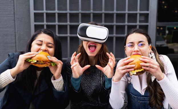 ¿Habrá cántabros que pidan McDonald's con gafas virtuales en el metaverso?