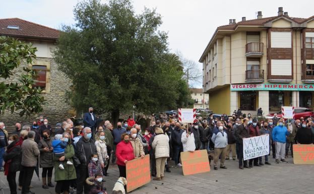 Vecinos de la Junta de Voto se manifiestan por la falta de médicos en el ambulatorio